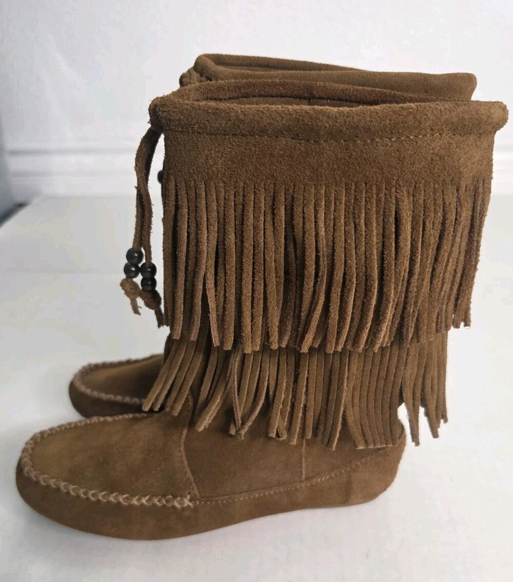 Minnetonka Women’s 7 Brown Suede Double Fringe Moccasin Boots Boho Western